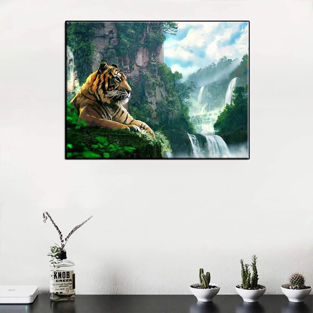 
The Lone Tiger And Waterfall Diamond Painting Full Round Drill Diy Diamond Embroidery Needlework Cross Stitch Home Decor 