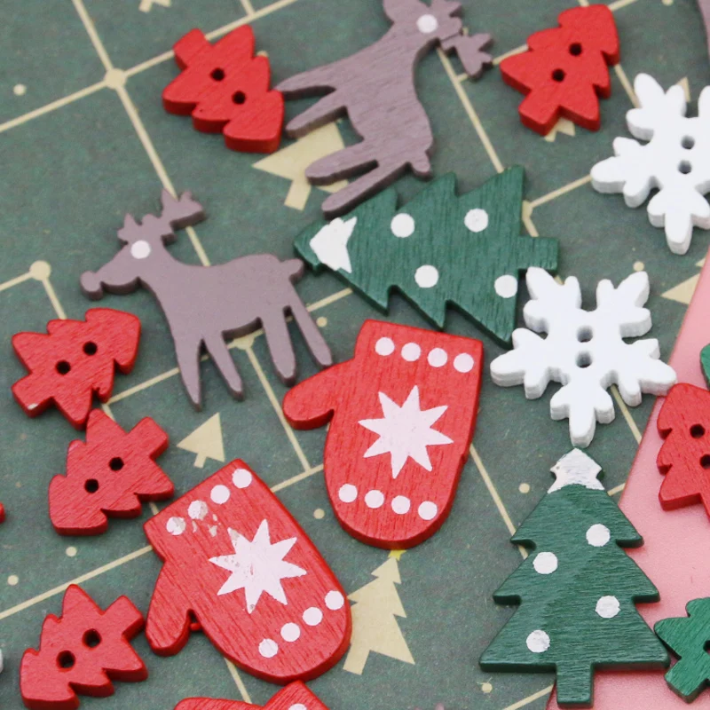 (50 Pcs/pack)Mini Christmas Tree Glove Chip Mixed Decorative Wood Chips Christmas Hanging Decoration Colorful Elk Gift Label DIY