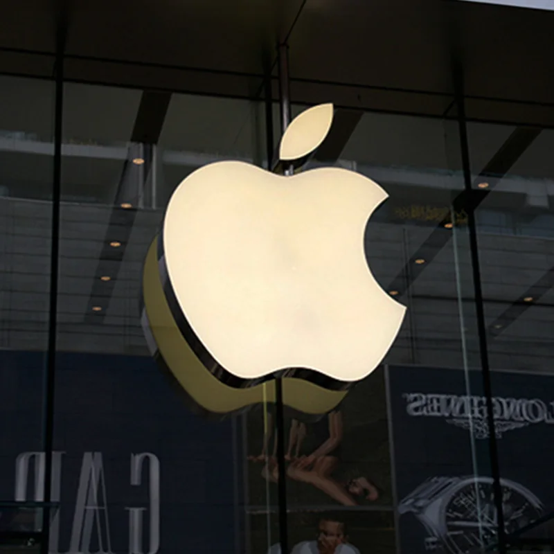 High Quality Alloyed Metal Alphabets Customized Metal Letters Character Shiny Silver Metal Letter Logo For Handbags Wholesale