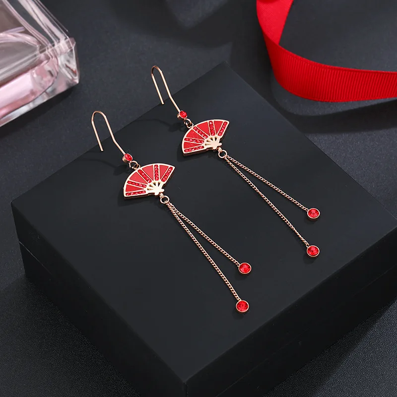 New Chinese style red fan tassel earrings fashion long earrings trend