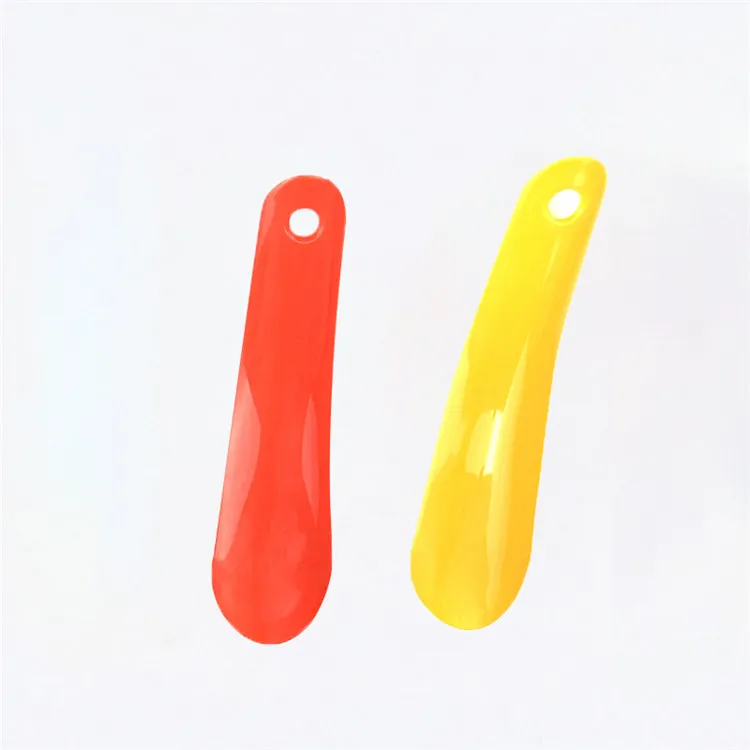 Factory Price Newest Hote Plastic Shoe Horn Travel Household Hook Long Shoehorn