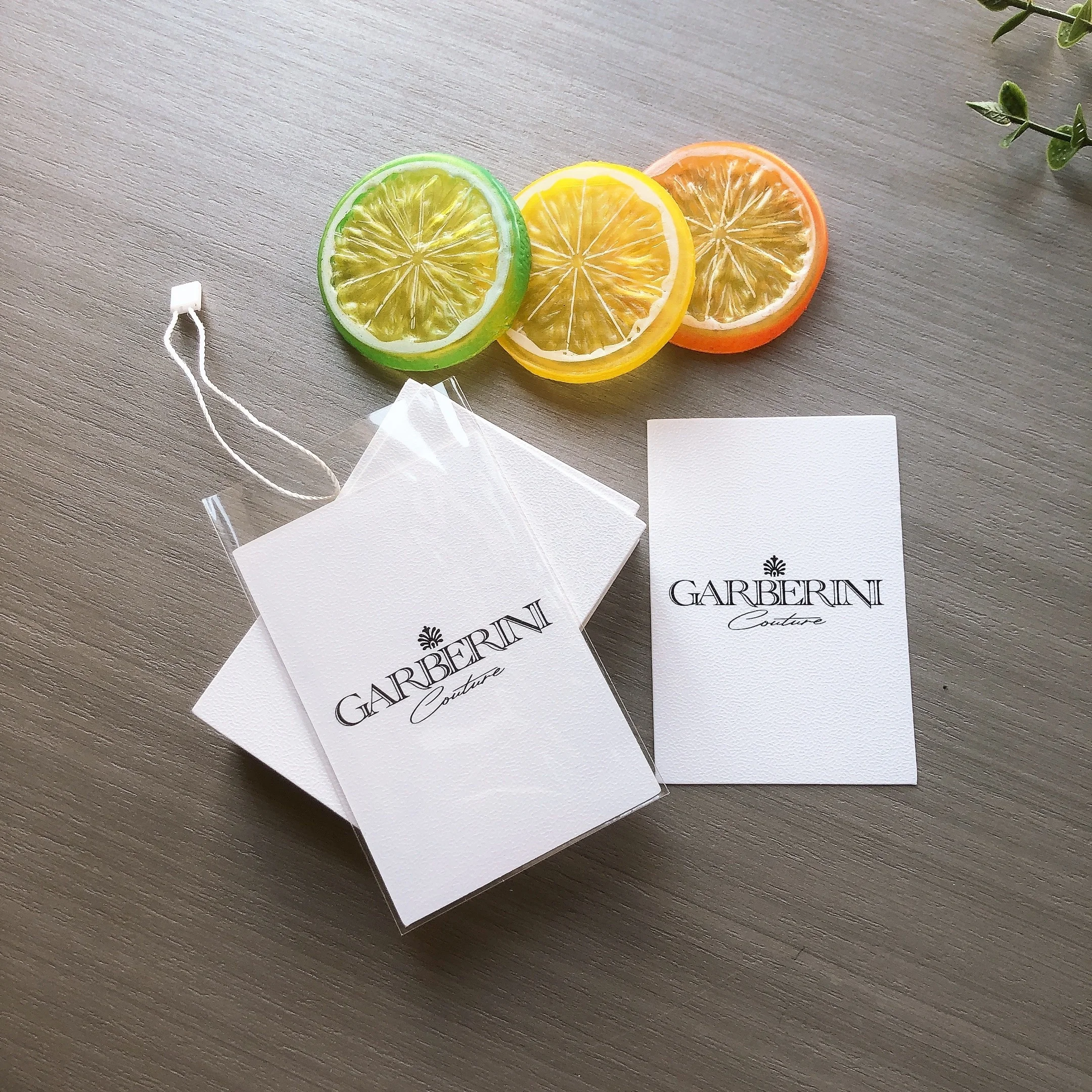 Custom printing logo Fashion white tag clothing brand hang tags with string