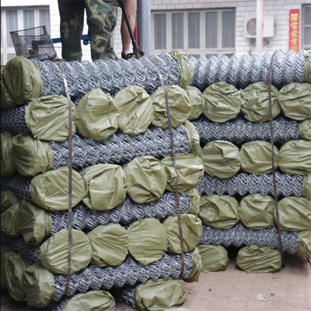 Wholesale 8ft Strong Safety Metal Cyclonic Mesh Fence Security Fence with Pole Holders for Farm Fencing