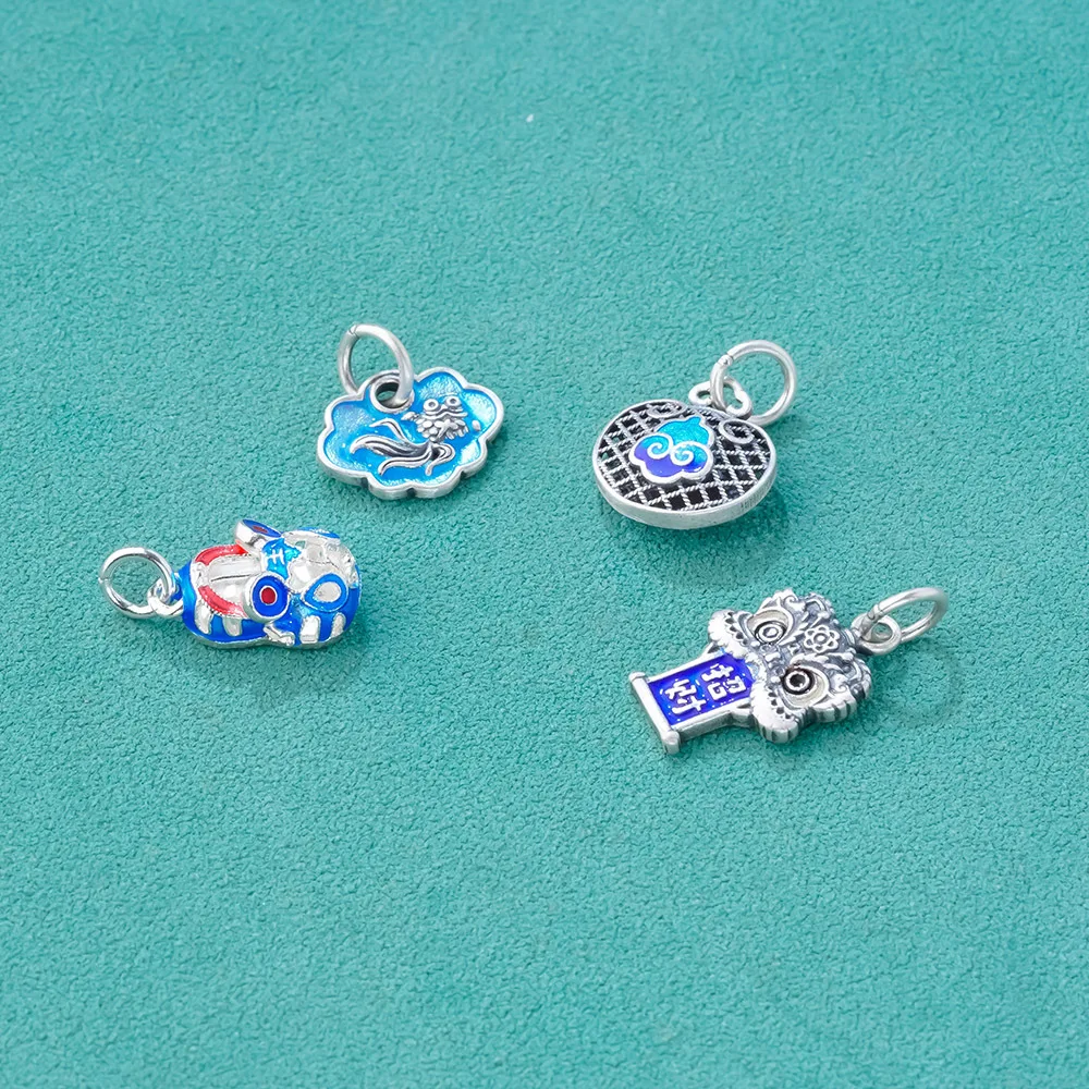 S999 Silver Tiger Head Dance Lion Pendant with Safety Lock DIY String for Dance Footwear Accessories-Guofeng Chinese Style