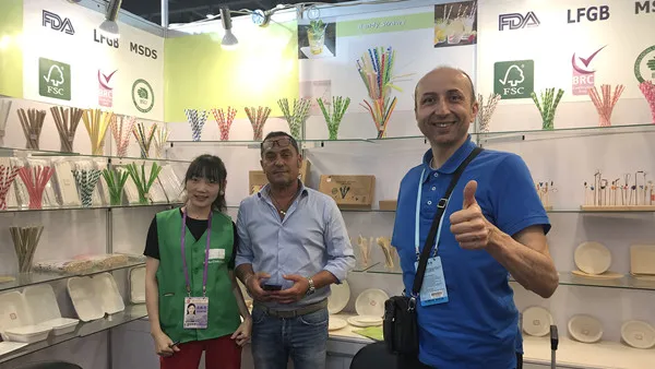 Customized bamboo decorative stick on wooden hearts