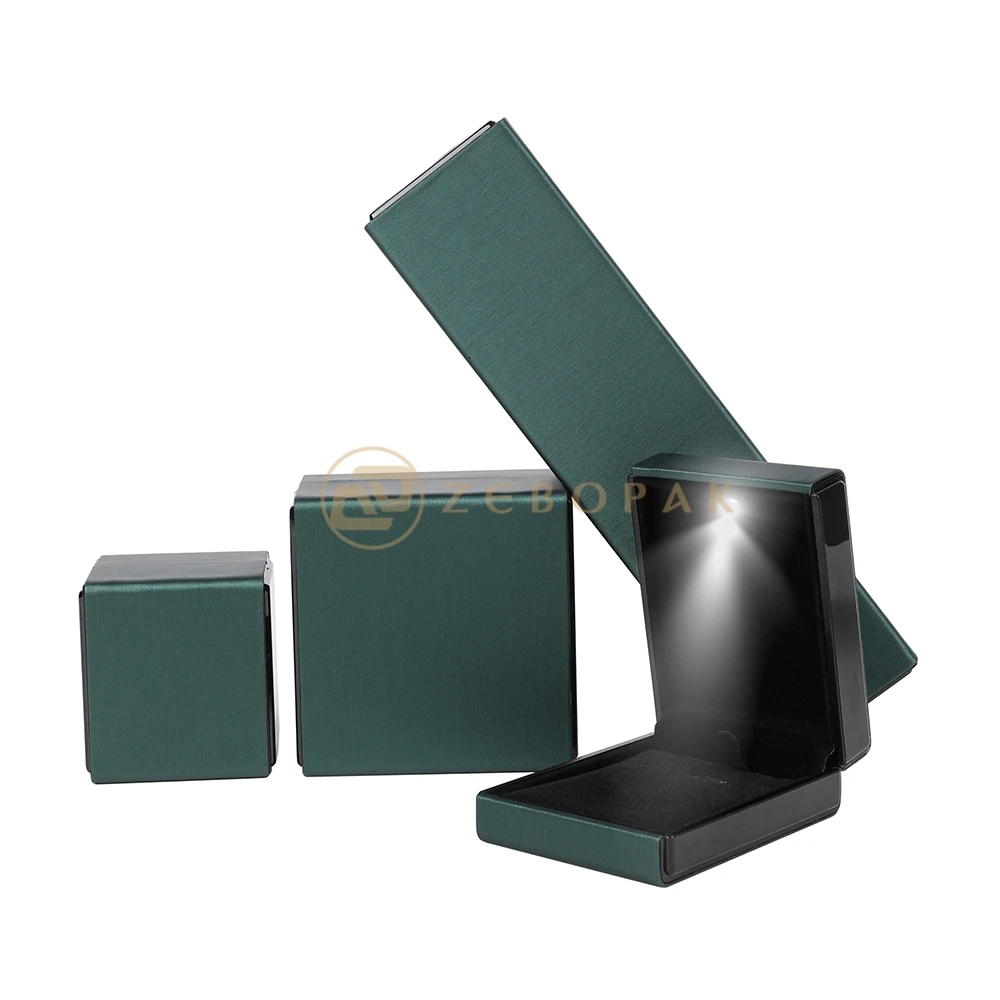 Popular Pu Leather Spray Paint Plush High End Custom Logo Wholesale Led Quality Jewelry Packaging Box With Led