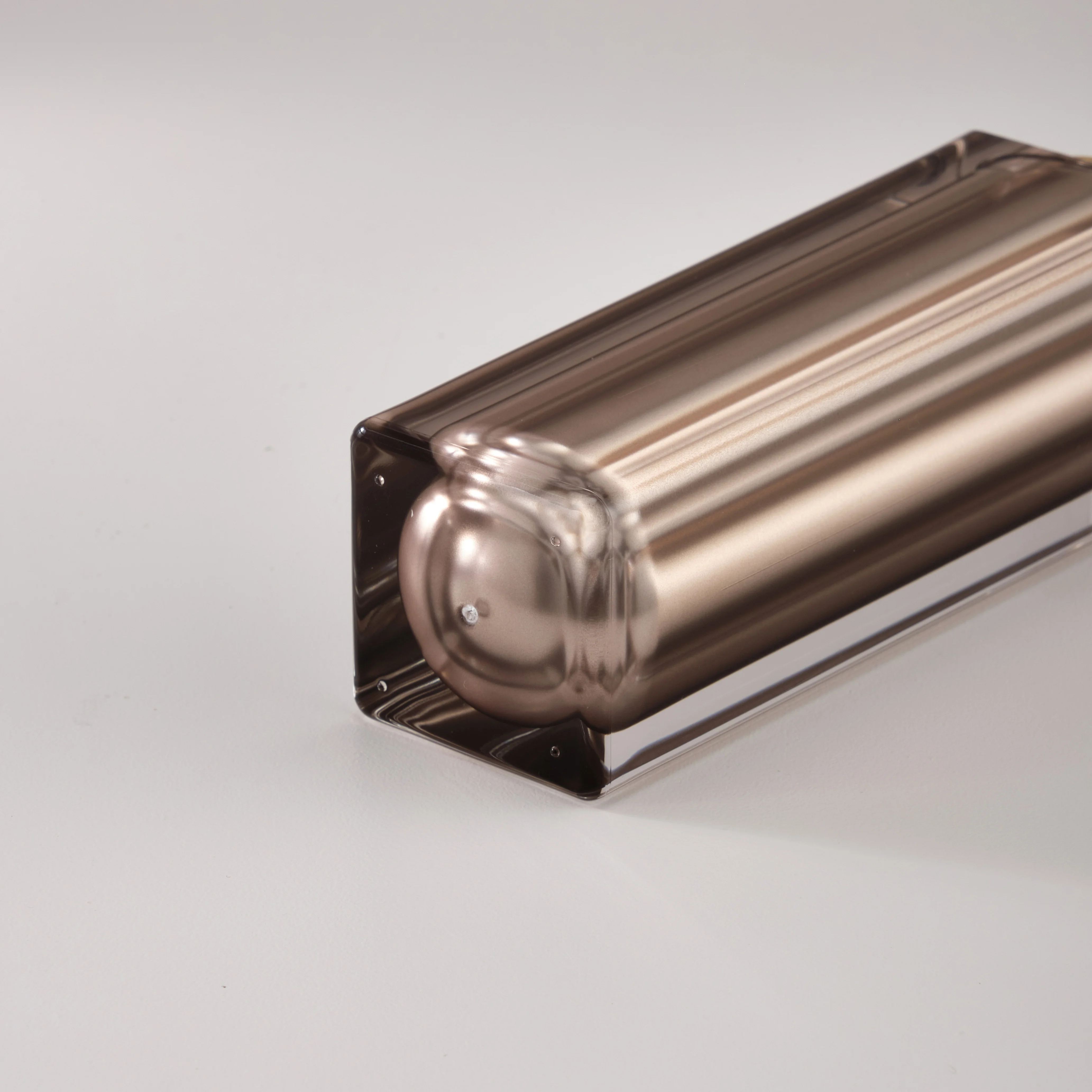 Wholesale Free Sample Empty Flat Square Cosmetic Plastic Bottles and Jars Set 30ml 50 ml 100ml Skincare Bottles Packaging Luxury