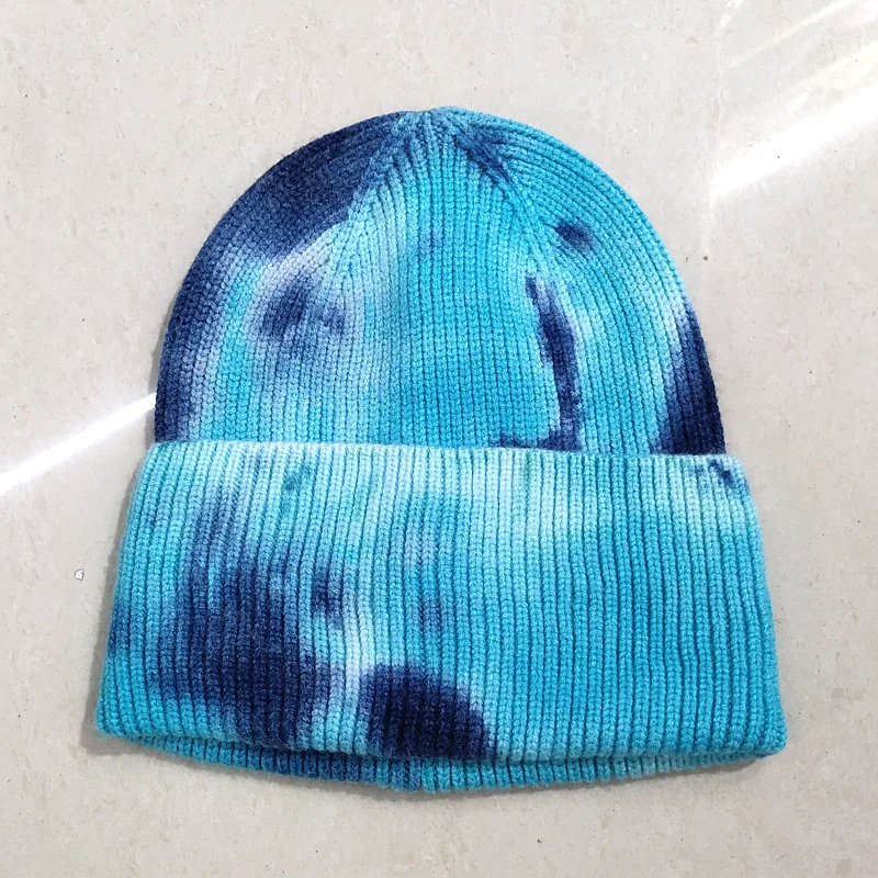 China wholesale at all seasons colorful tie-dye customizable warmth couple knitted hat for