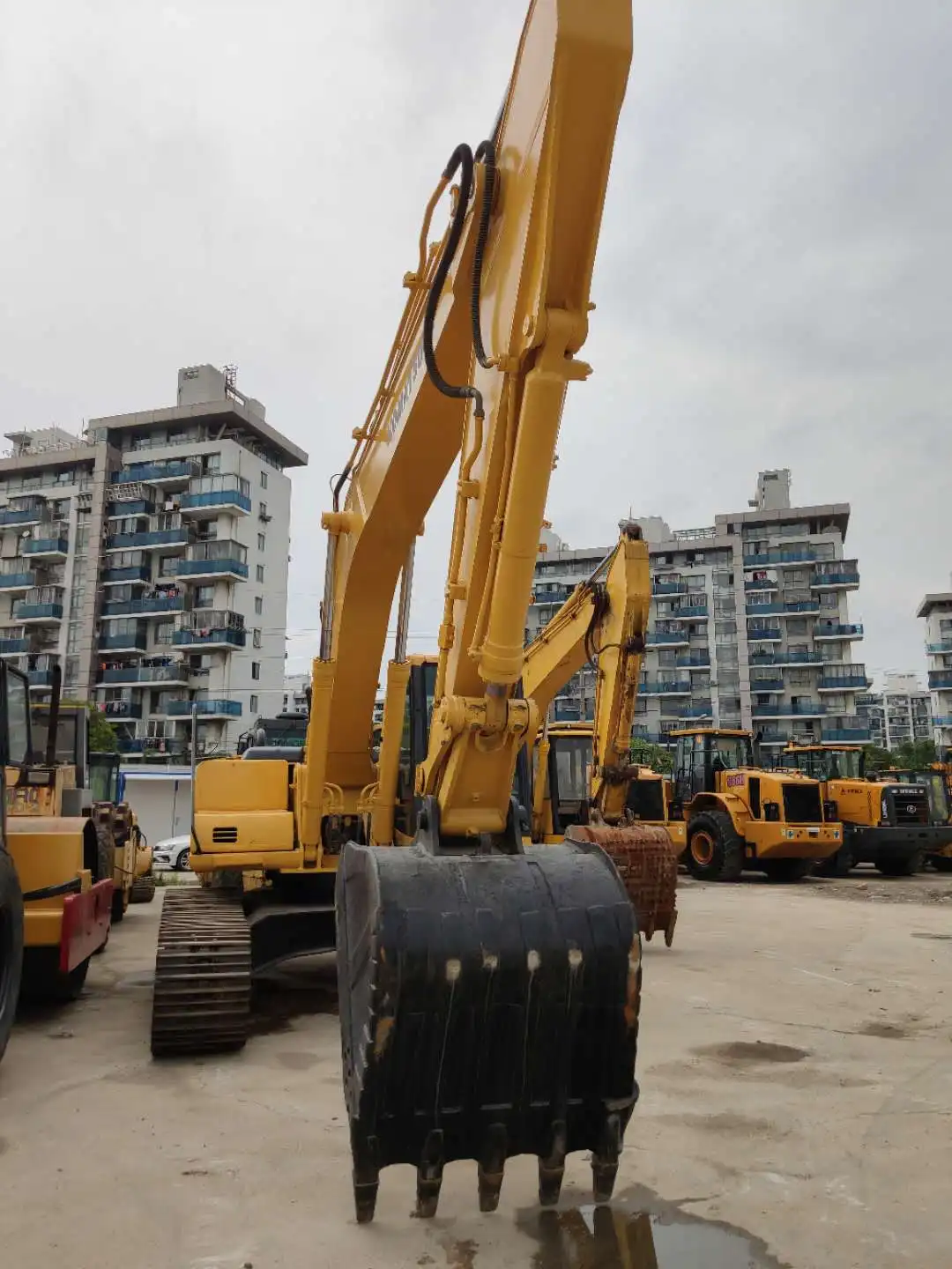 Топливные фильтры для экскаваторов Komatsu pc40 PC50 pc55 PC130 Pc200 Pc200-7 Япония оригинальный komatsu экскаватор на