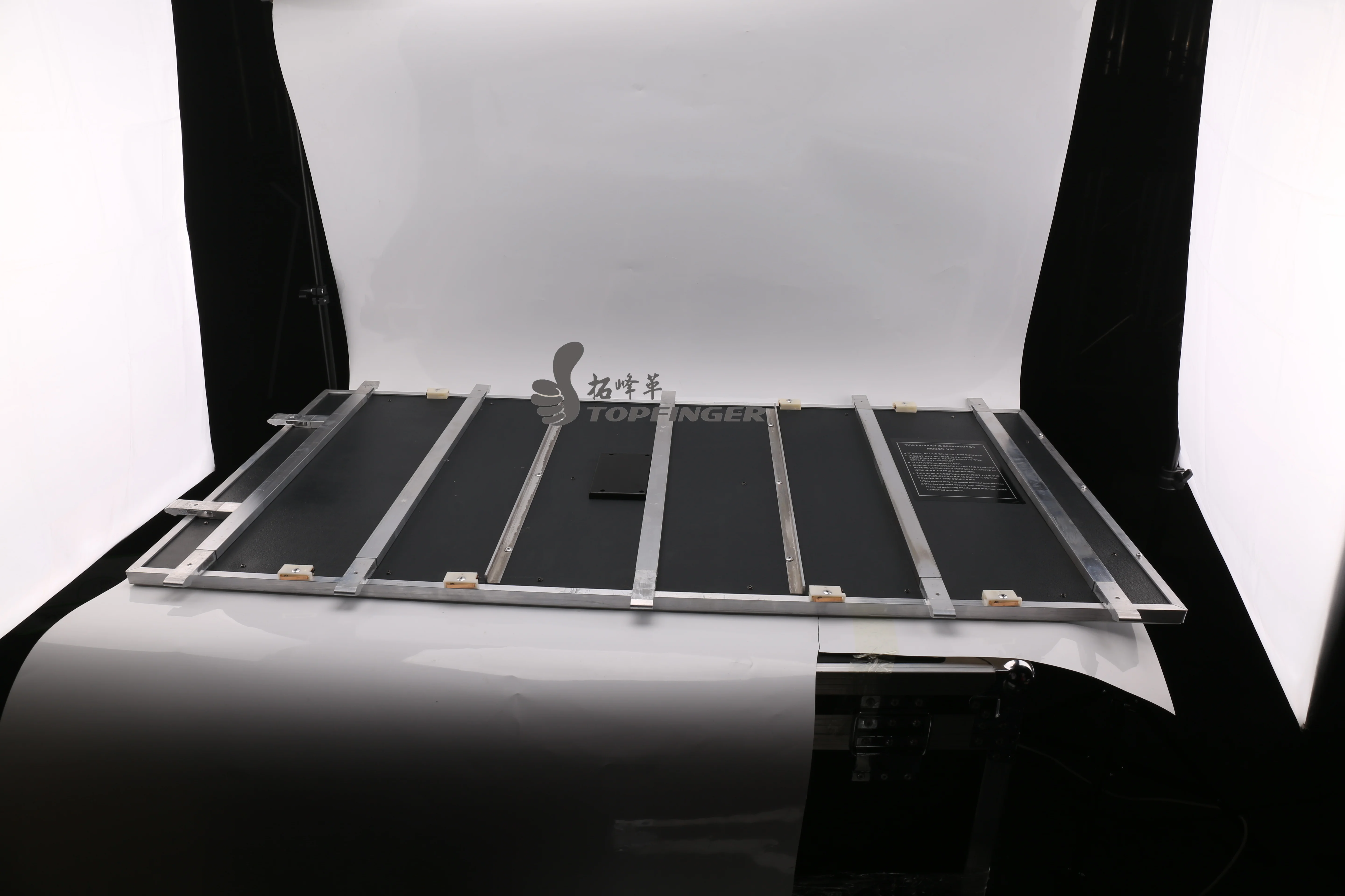 China manufacturer cheap price Popular Events/Wedding Twinkling Floor Stage starlit LED Dance Floor