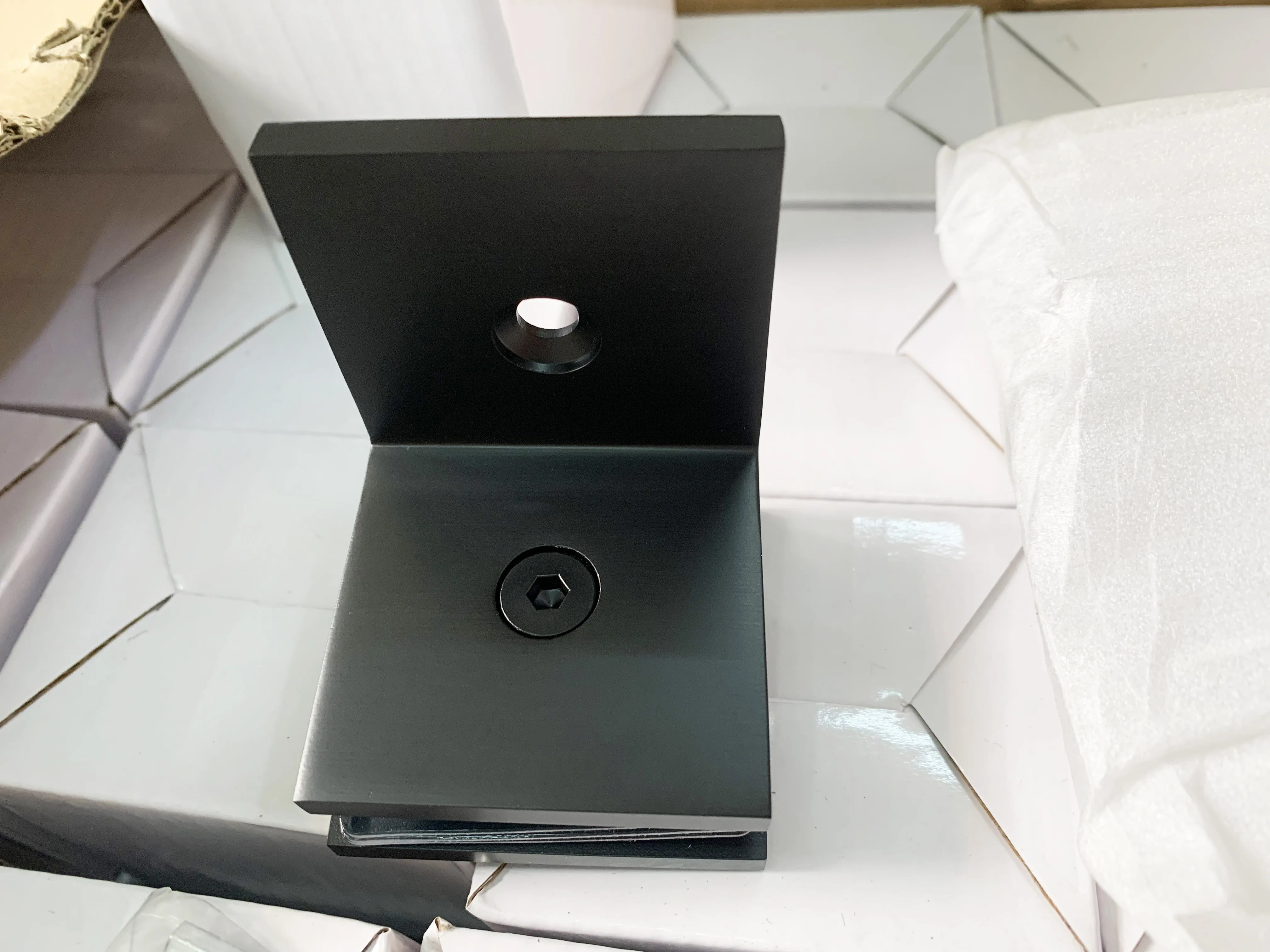 Condibe Bathroom Wall Mounting Black Glass Fix Clip