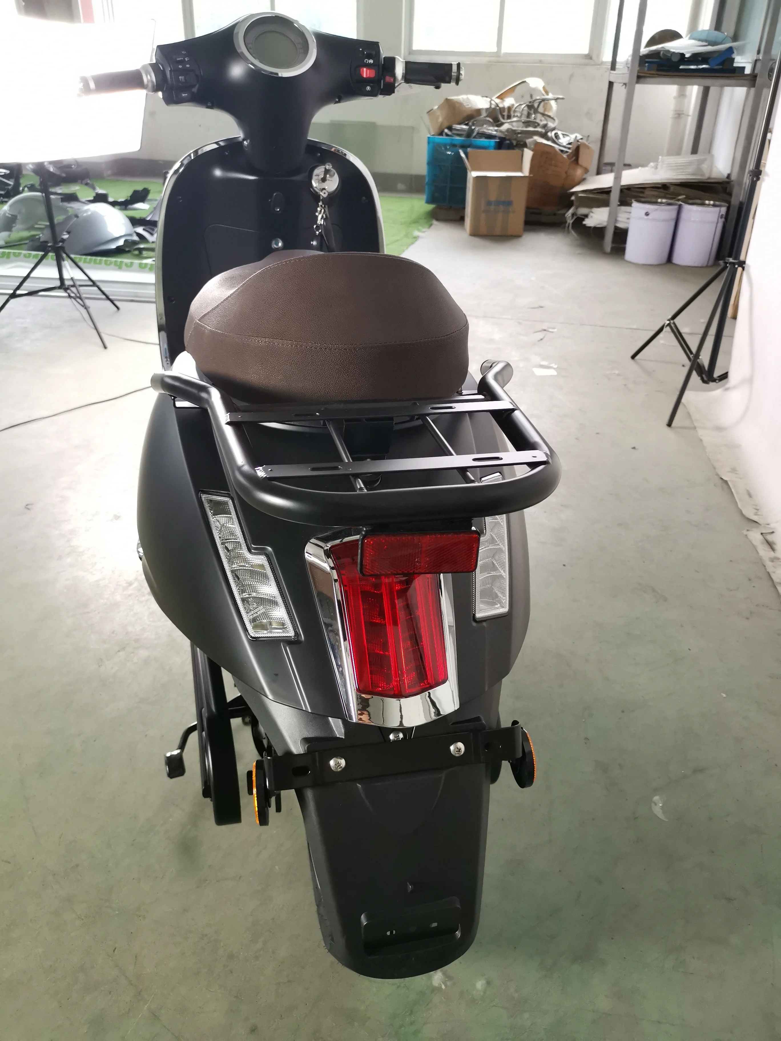 
adults electric motorcycle 3000w with cheap and powerful with portable LG lithium battery 