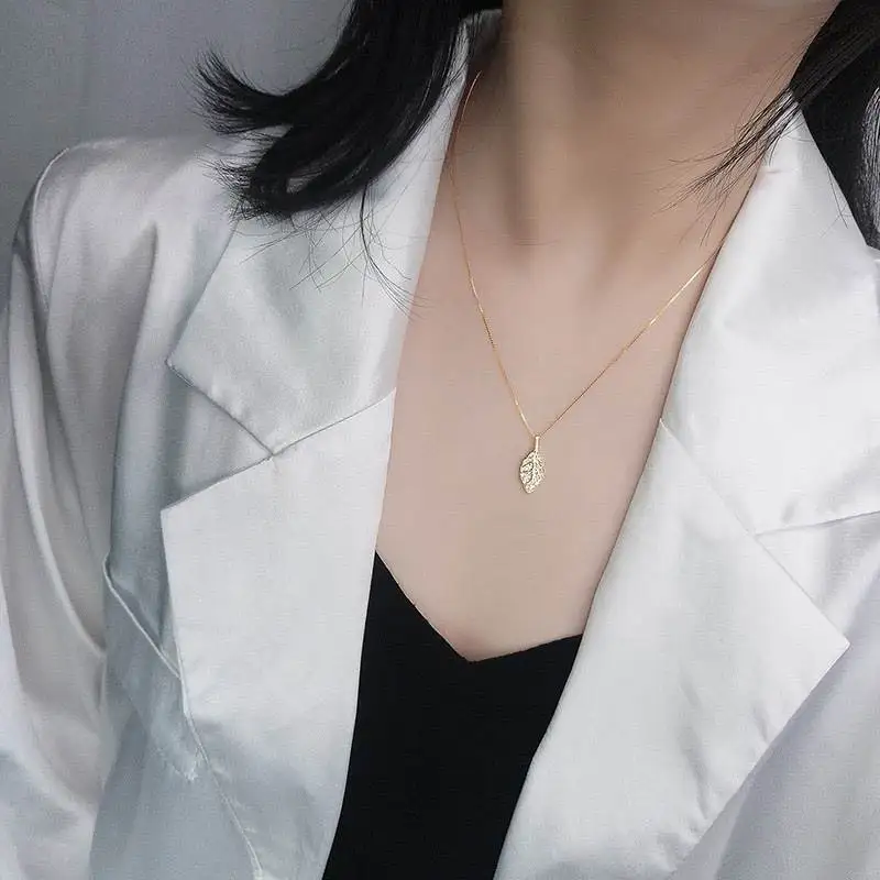 Shiny Bling Jewelry Zircon Leaf Necklace 18k Gold Plated Stainless Steel Box Chain Leaf Necklace Women Girls
