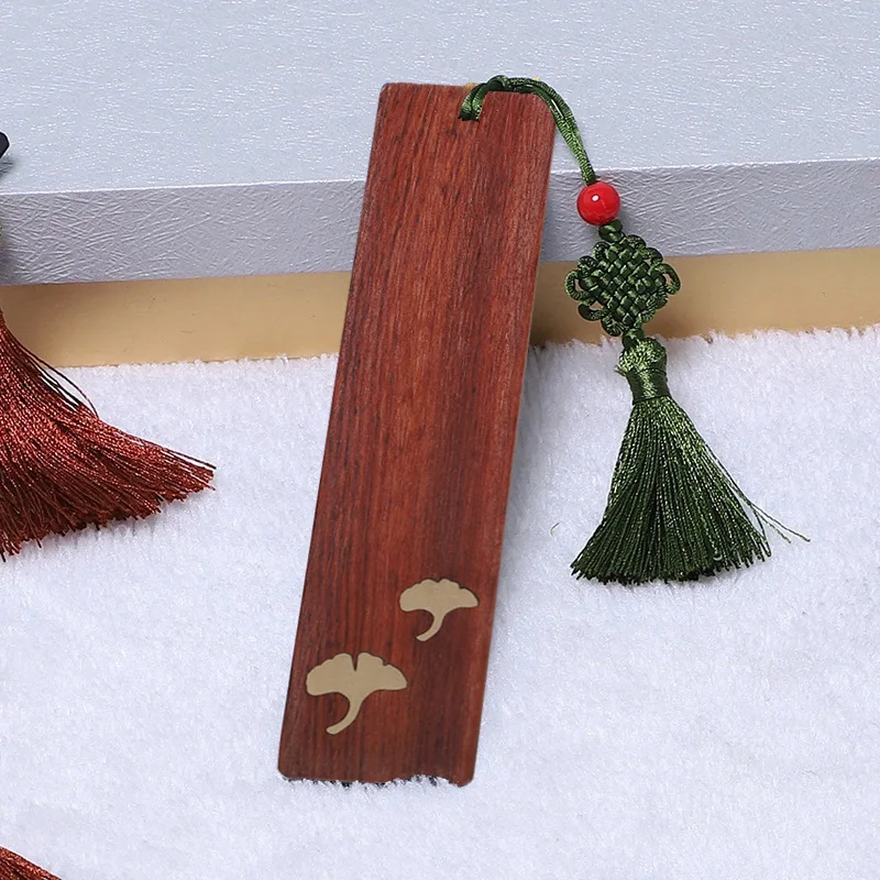 Professional Supply Exporters Exquisitely Carved Solid Wood Chinese Style Wooden Vintage Bookmark