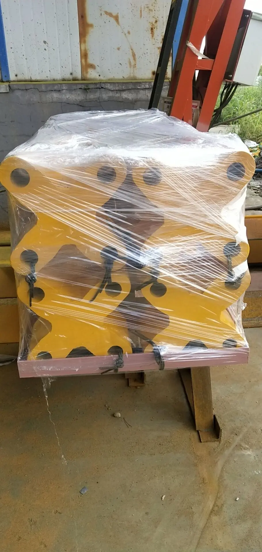 Tower Crane Spare PartsLiebherr Foundation Anchor