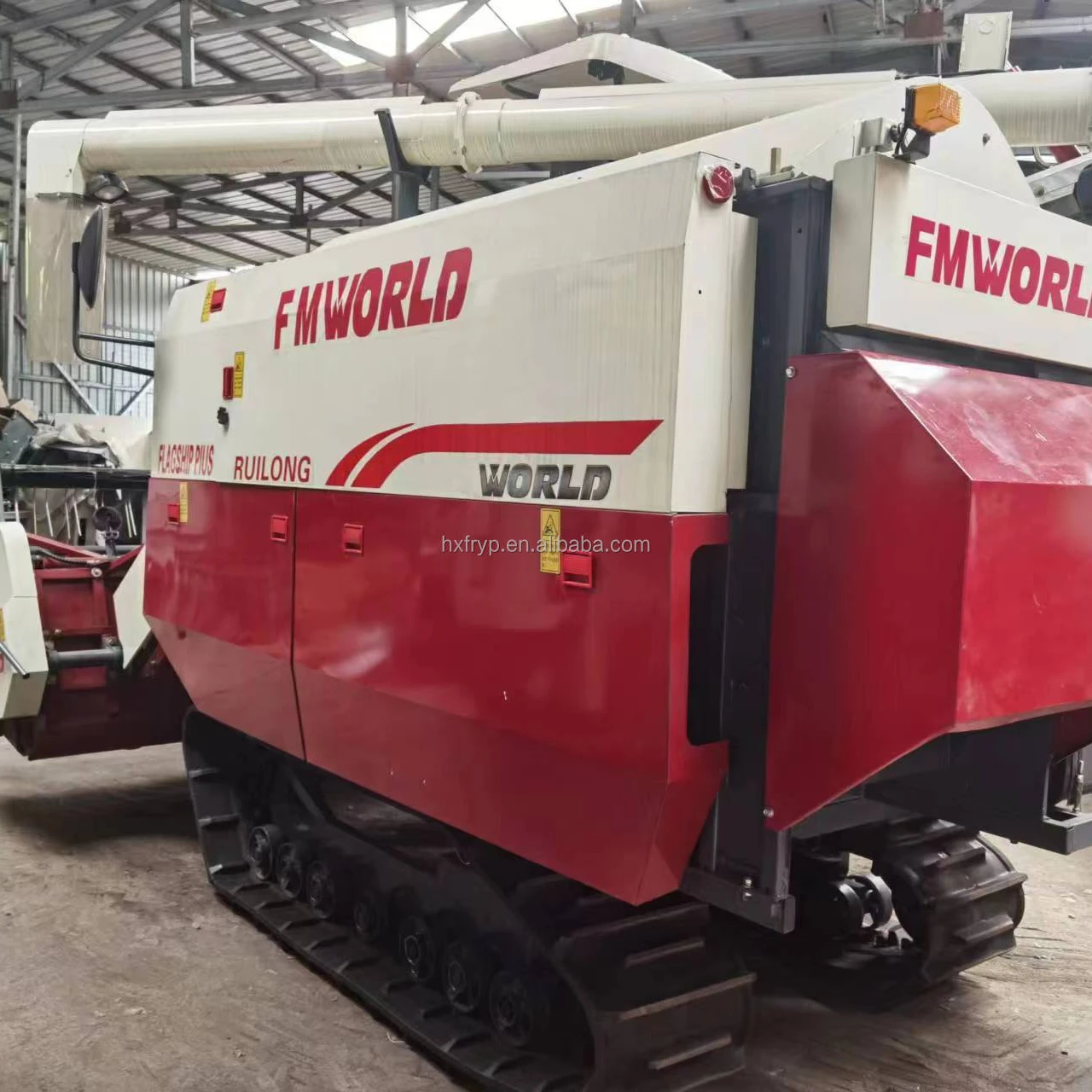 low price Chassis raised world  112HP rice and wheat combine harvester