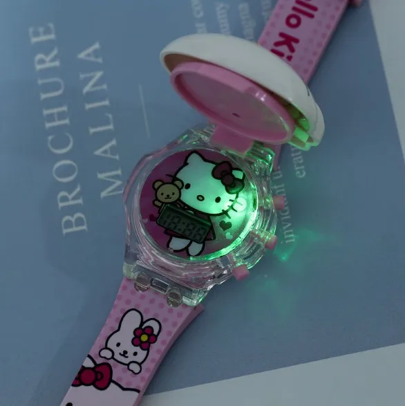 Часы детские электронные с мигающим светом Мультяшные музыкальные светящиеся игрушки в стиле аниме подарок на день рождения