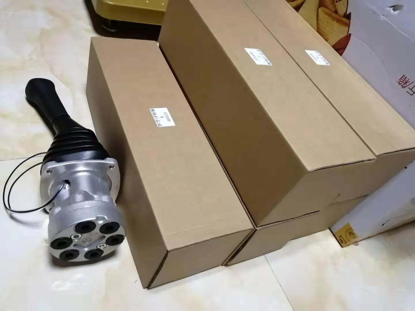 330B/330C/320B/320C Joystick Assy CAT Excavator Remote Control Valve