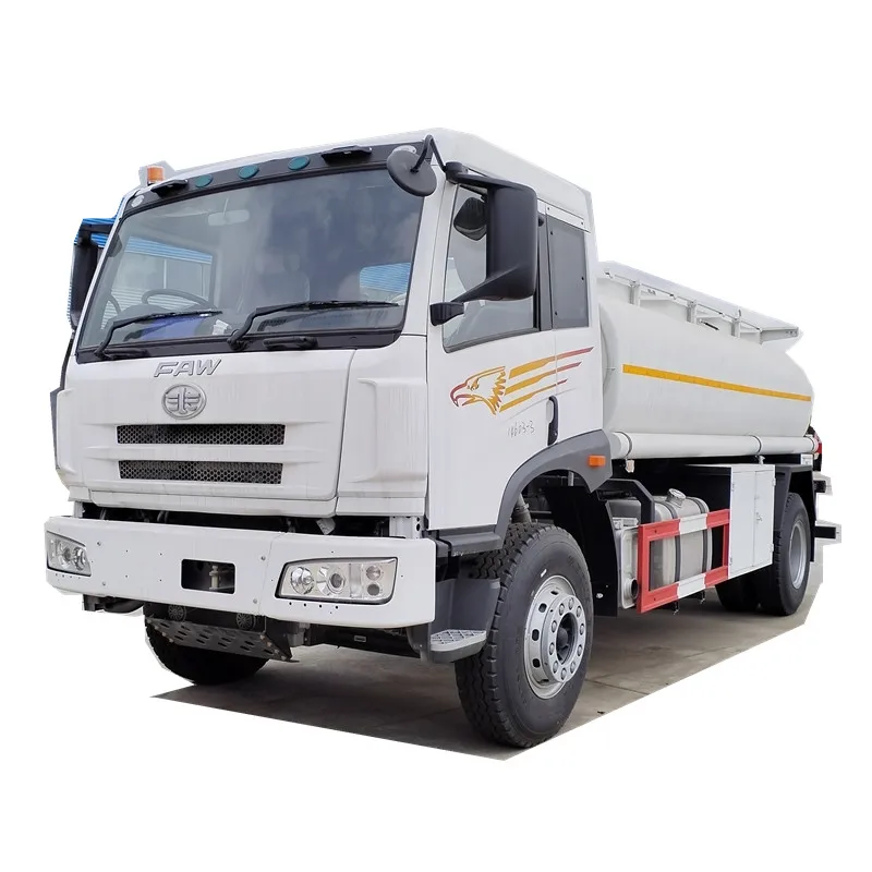 Sinotruk New Howo 20000 Liters 6x4 6000 Gallon Diesel Oil Transporter Capacity Fuel Tank Tanker Truck 10 Wheels With Gun