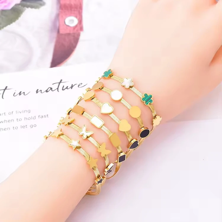 Bijoux en acier inoxydable Star Flower Charm Bracelet Necklace Jewelry Set Snake Chain Shell Butterfly Heart Necklace for Women