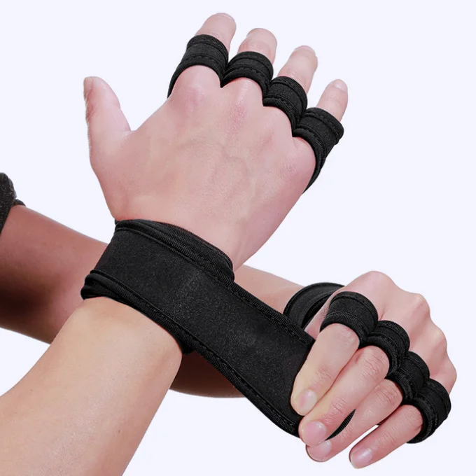 Hot sale half finger fitness riding gloves silicone mat training weightlifting gym gloves