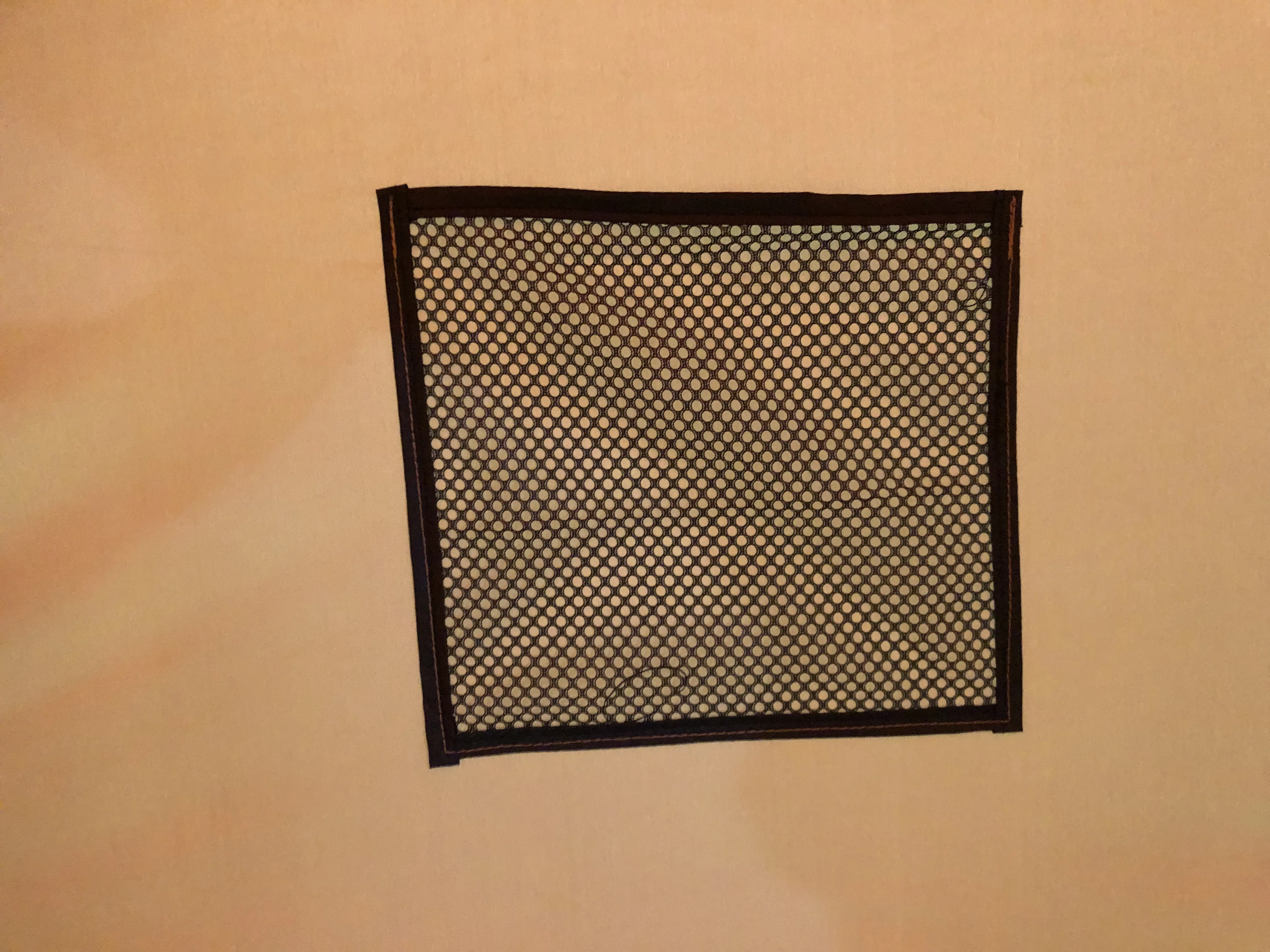 Custom Pop Up Outdoor Tent Portable Square Hiking and Camping Winter Insulated Cube Ice Fishing Tent