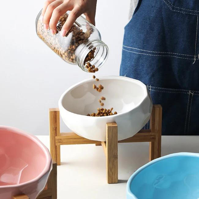 Wholesale Multi-Color Ceramic Diamond Pet Bowls Bright Glazed Easy Clean For Feeder Cats And Dogs