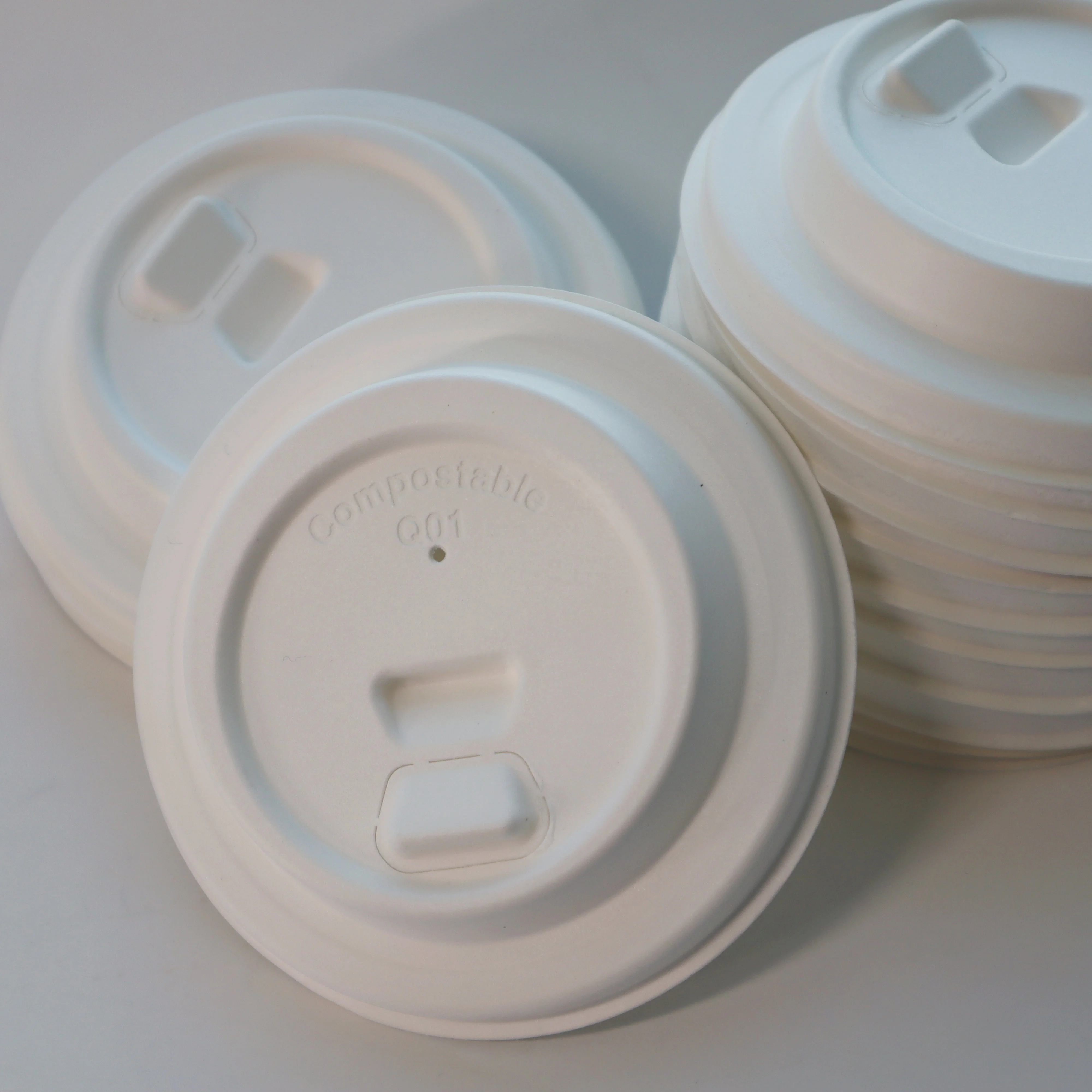 Green Olive in stock sale 100% Biodegradable Bagasse Pulp Paper Lids White 90mm for 12oz 16OZ 20OZ Cups for Coffee and Beverage