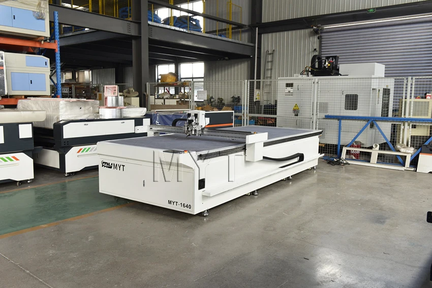 MYT Pre-insulated Duct Cutting Machine