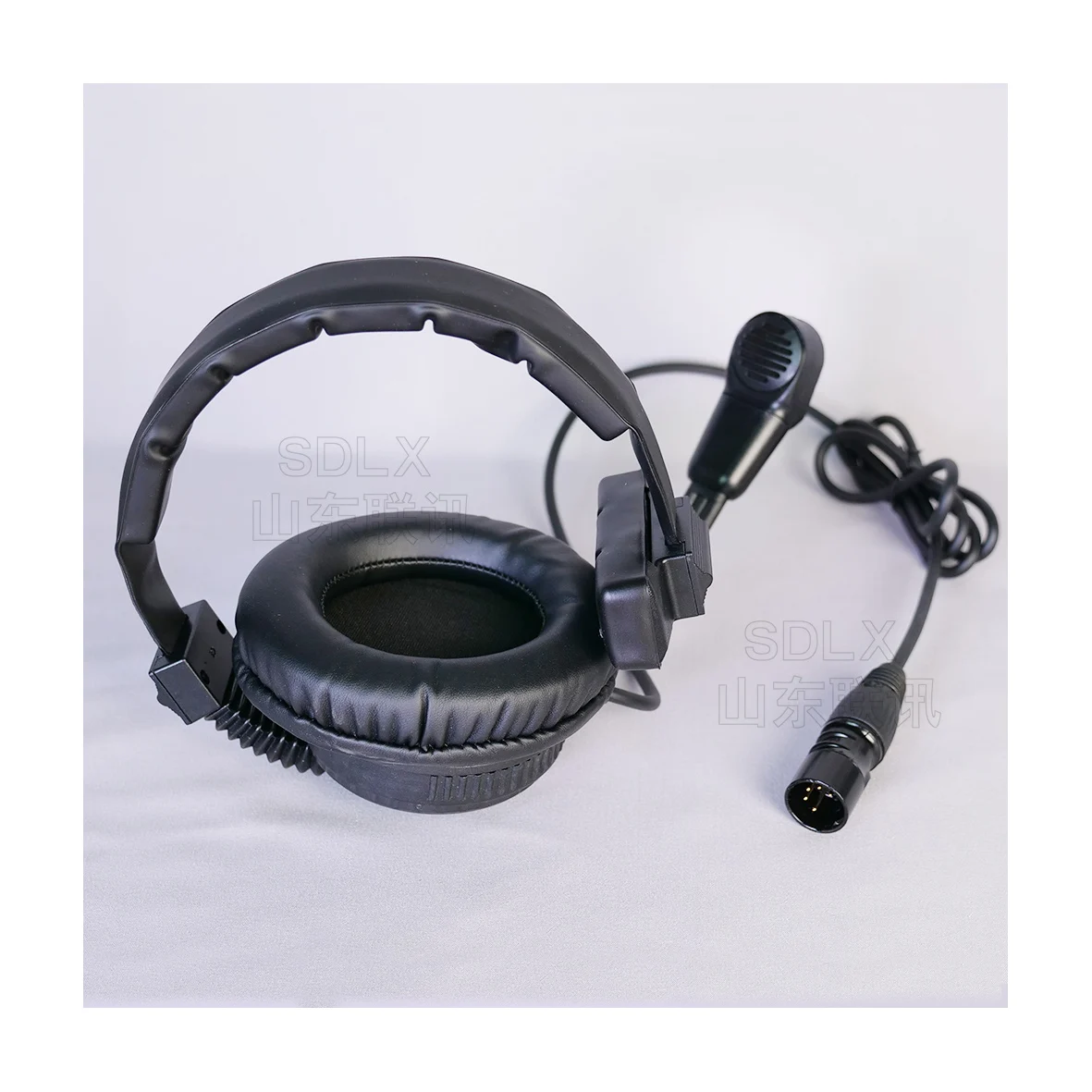 Multi-Effect High Quality Practical Professional 5-Core Hdc2580 Unilateral Earphone for Camera Company and Director