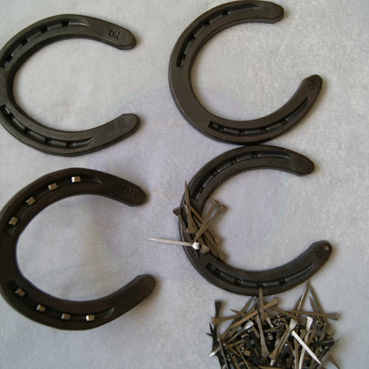 
Chinese horseshoe factory direct selling wholesale metal horse charm luck shoe 