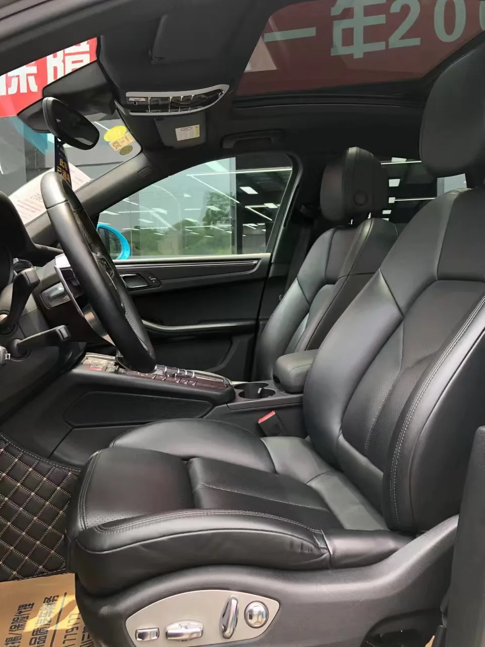 2018 Porsche macan in good condition car used
