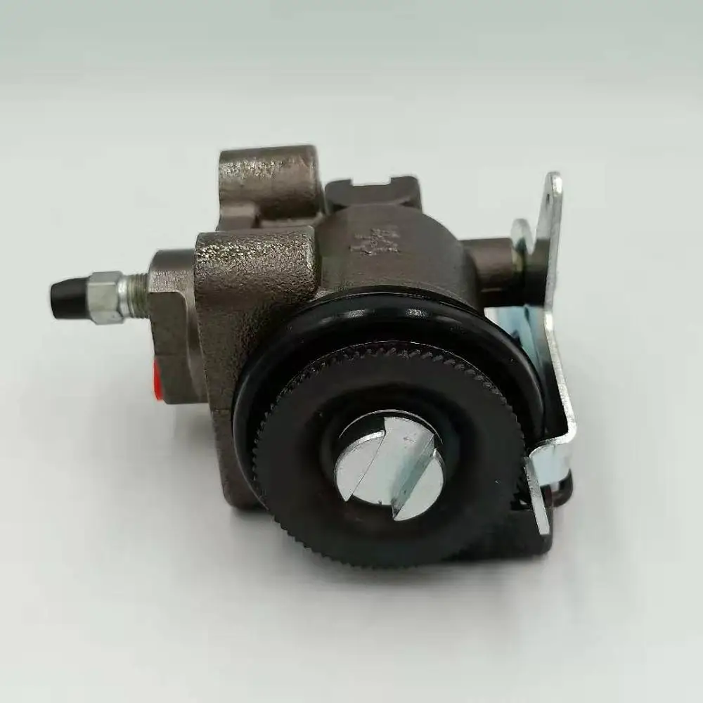 Hot selling high quality front left rear brake wheel cylinder 700P    8980812930    8980812920