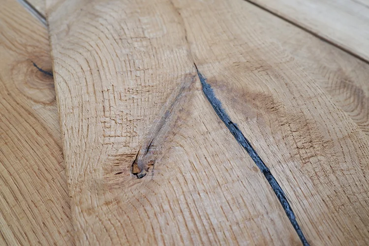 Primitive surface and distressing wide plank European oak engineered wood parquet rustic for indoor