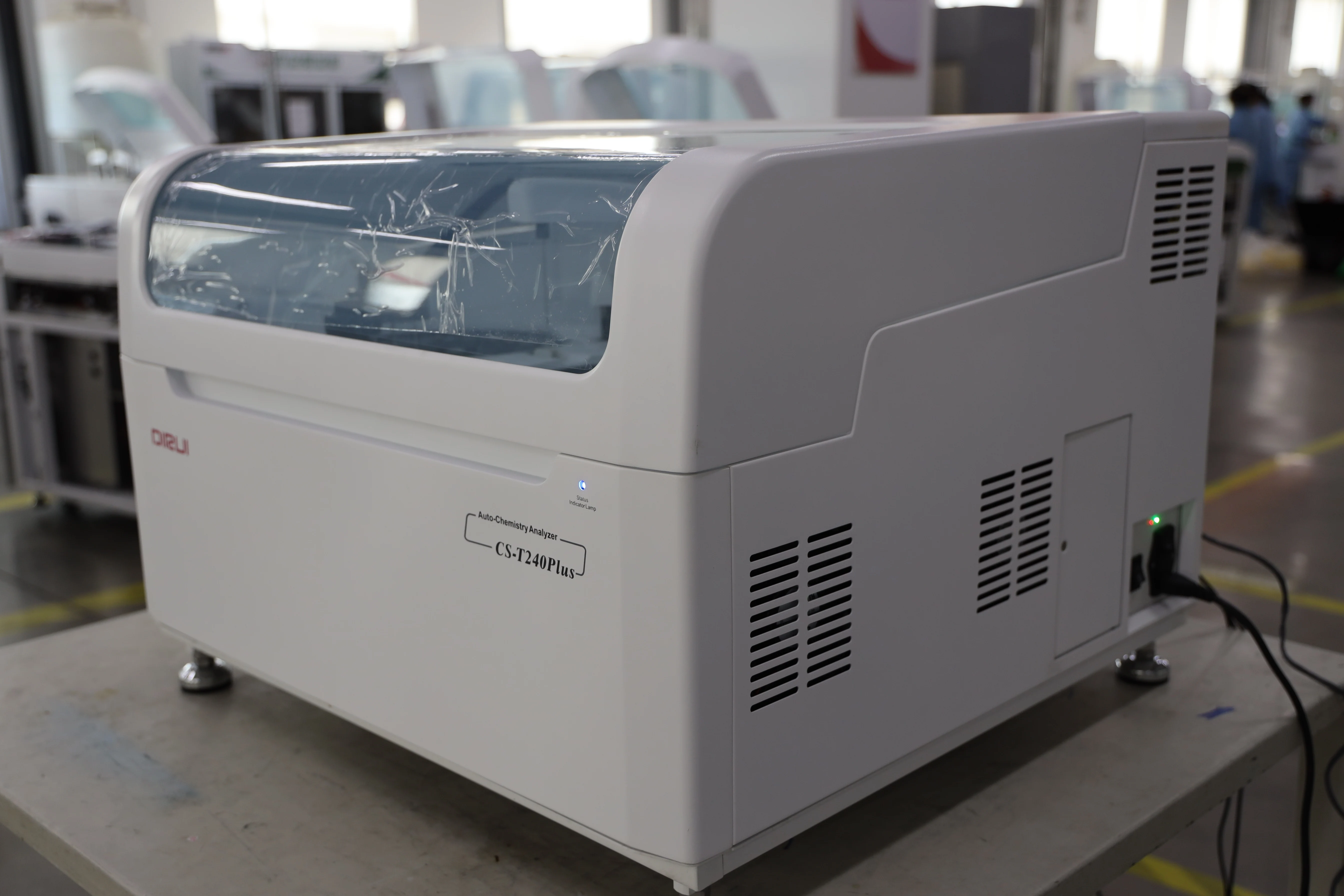 Dry chemistry analyzer biochemistry of clinical analytical instruments