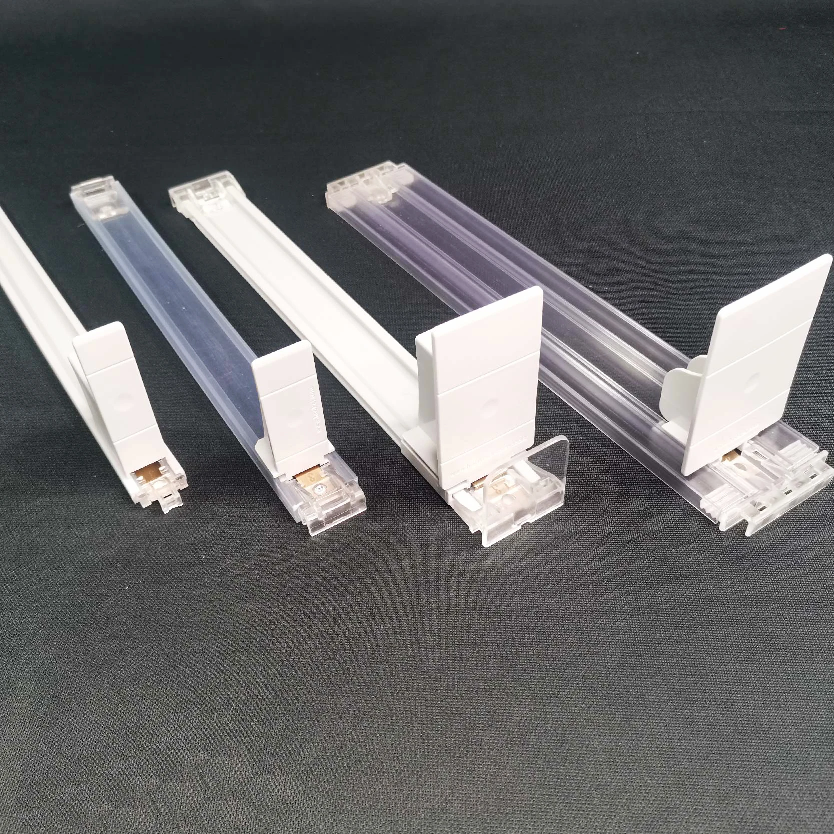 2023 New Supermarket  Cooler Shelfe Bottle Shelf Pusher Without Track