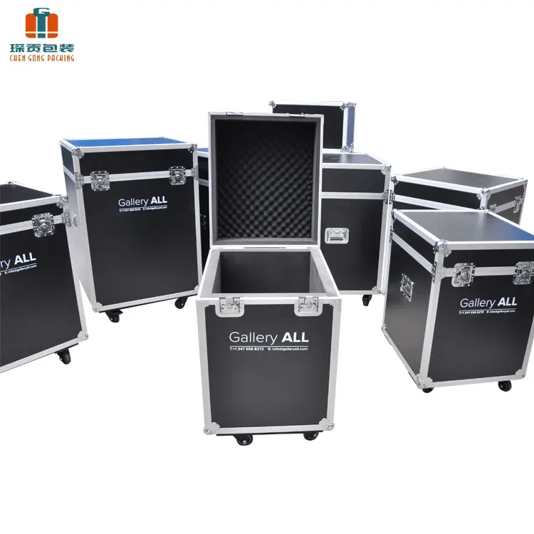 Aluminium Custom Road 32 Tv Flight Case