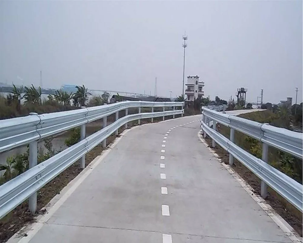 Hot Dip Galvanized Surface Steel Guardrail Highway Traffic Barriers