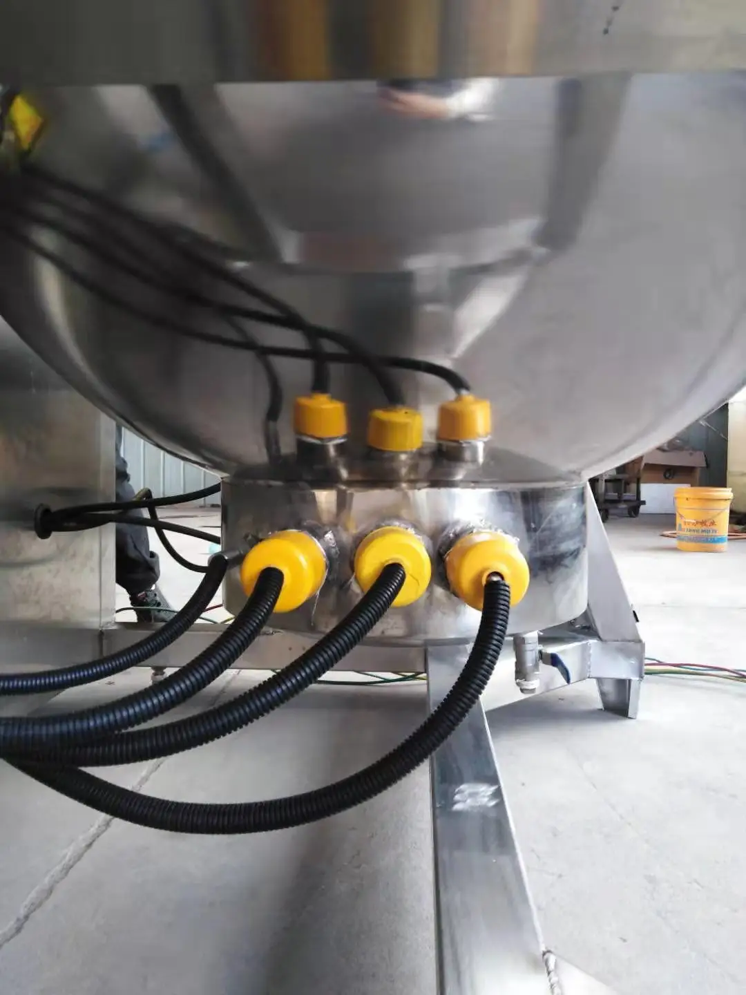 Industrial Multifunctional Vacuum Jacketed Kettle Sugar Syrup Boiler Machine Food Jacketed Kettle Paste Cooking Pot With Stirrer