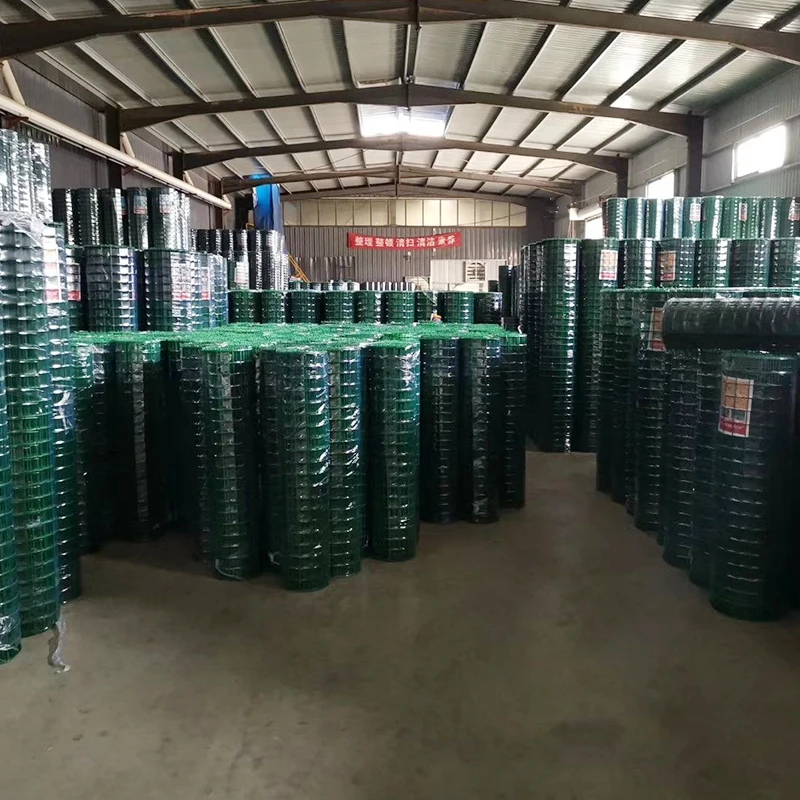 China PVC Coated Chicken Pens 2x2 Hot Dipped Galvanized Welded Wire Mesh Panel Steel For Gardens