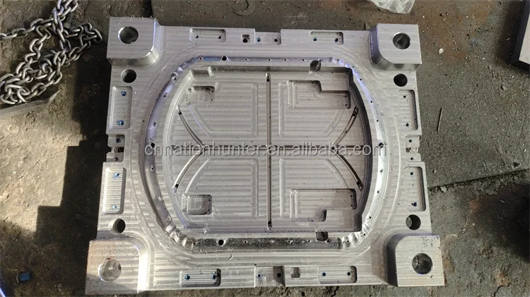 Пластиковая форма для детских прогулок