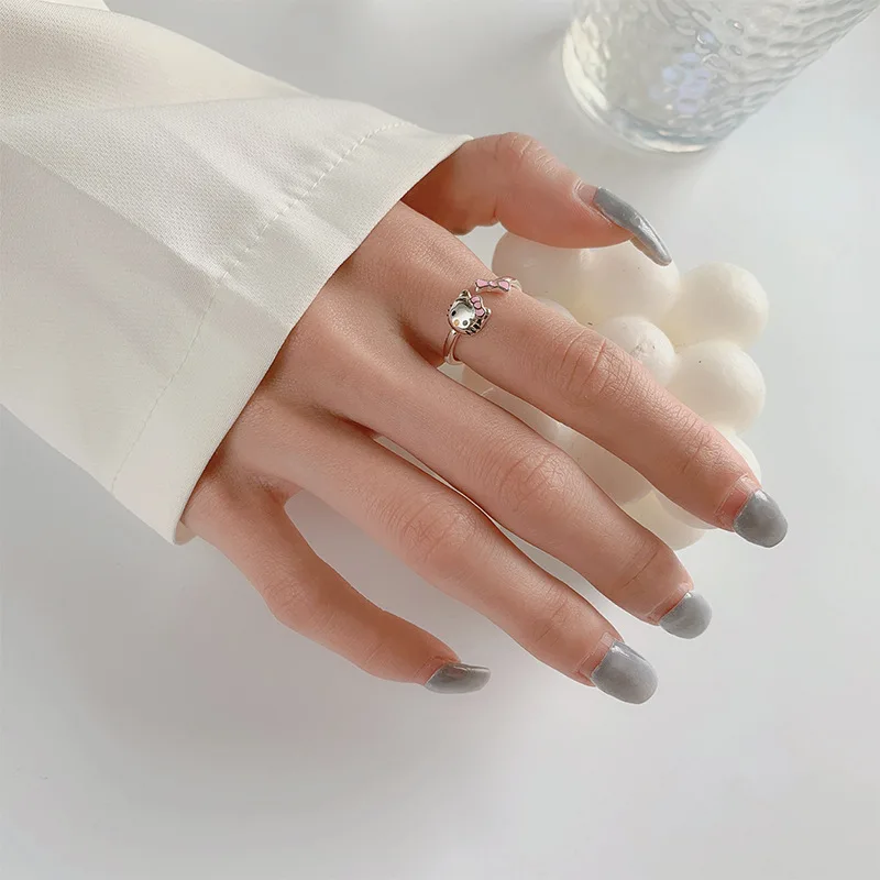 2012 hello kitty engagement ring