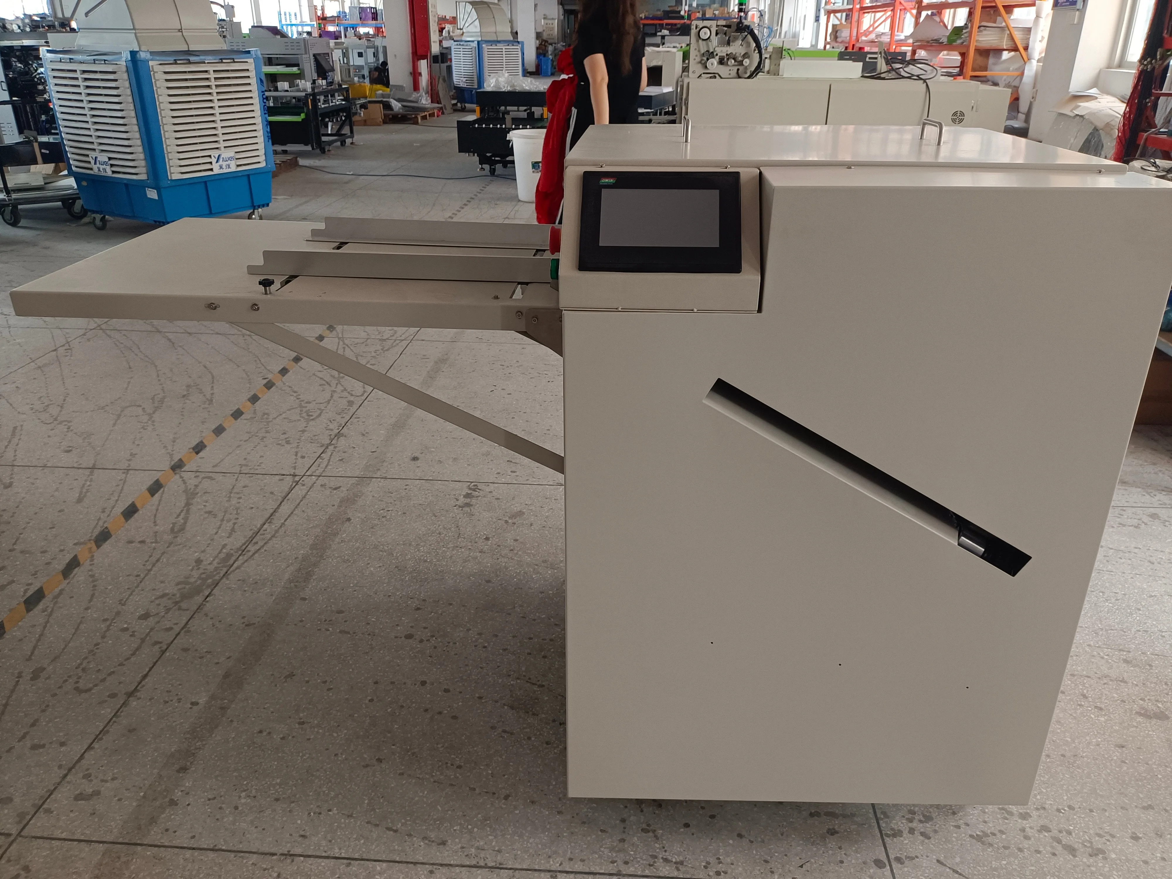 Auto Book  Machine Auto Pressing and Creasing Machine