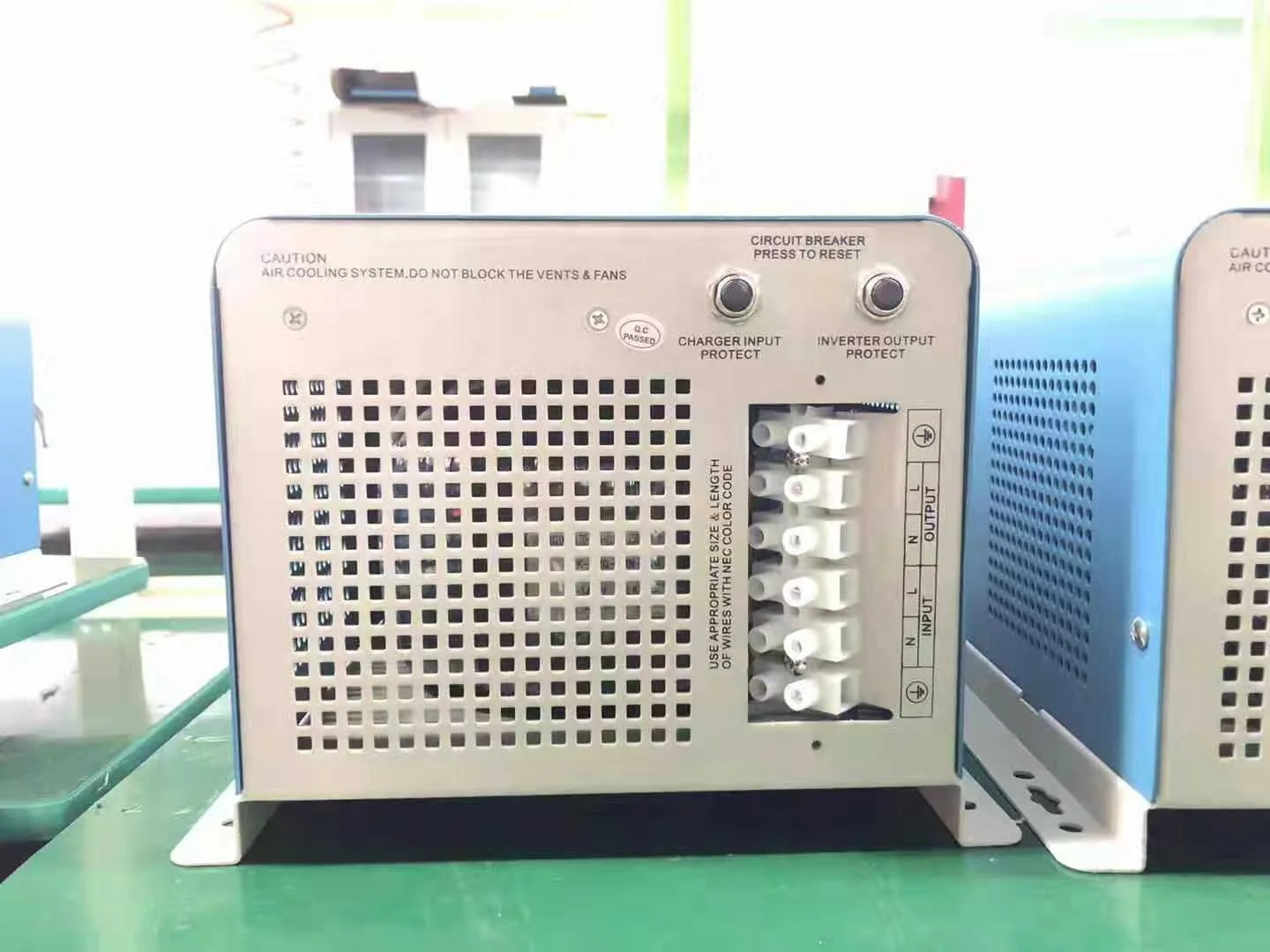 Pure sine wave 4kw 5kw inverter 24V 48V 96Vdc to 110V 220Vac 4000w 5000W solar off grid inverter split phase
