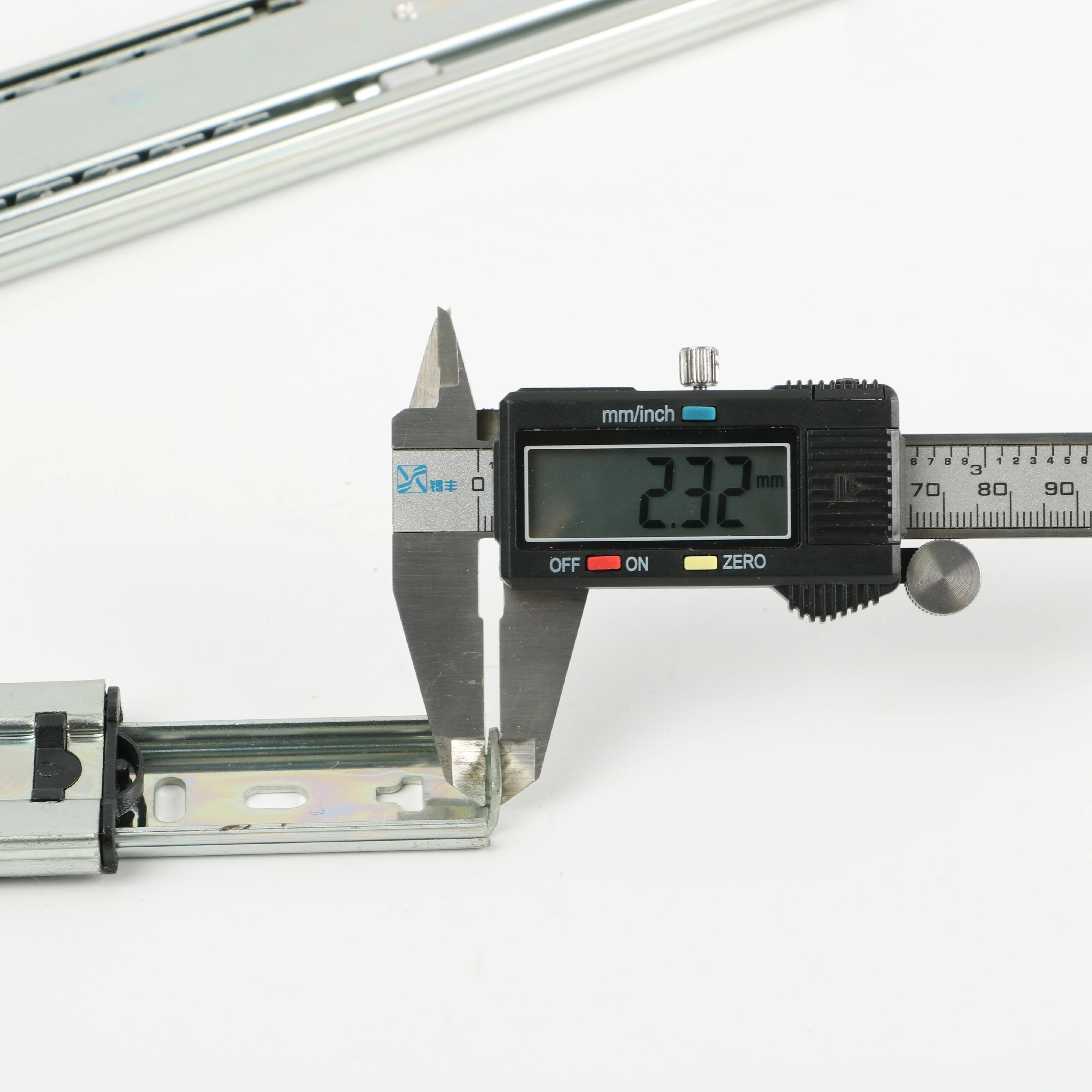 TH1345ZN ширина 45 мм 3 складки