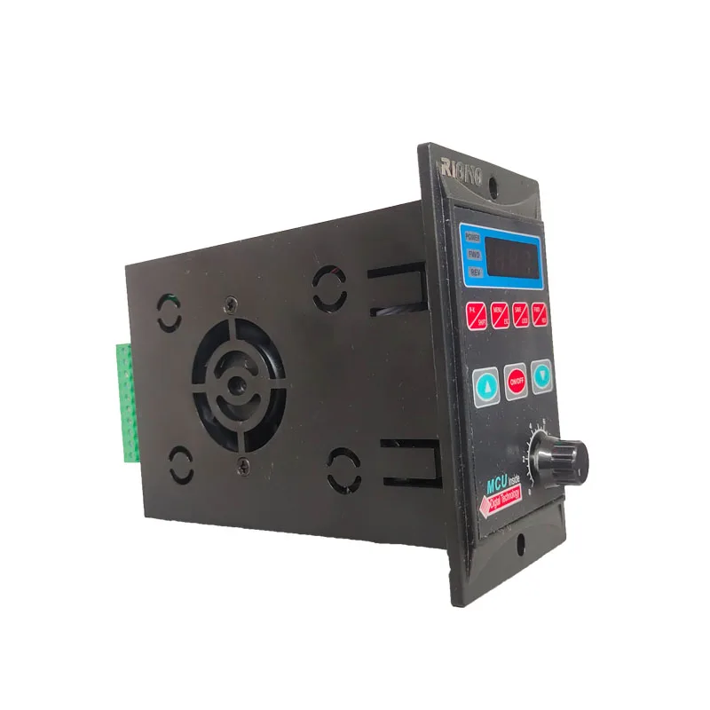 RIQNO T13-750W-12-H mini inverter 220V 500w 750w vfd single phase to 3 phase low price vfd drive for motor