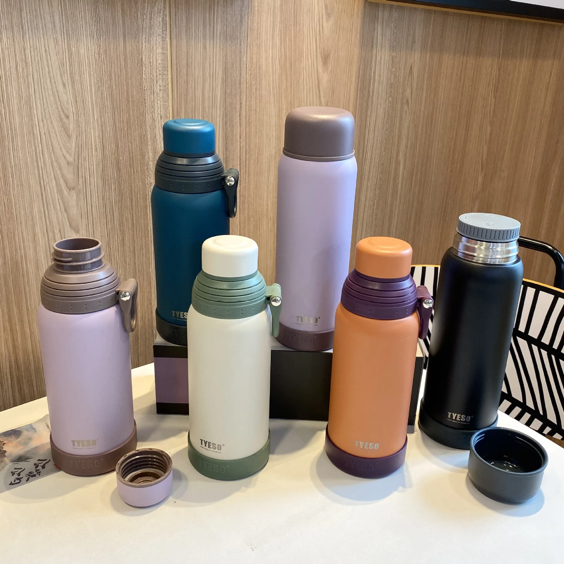 High quality custom 20oz stainless steel thermos cup double wall vacuum insulated sport water bottle with filter/2pc lids