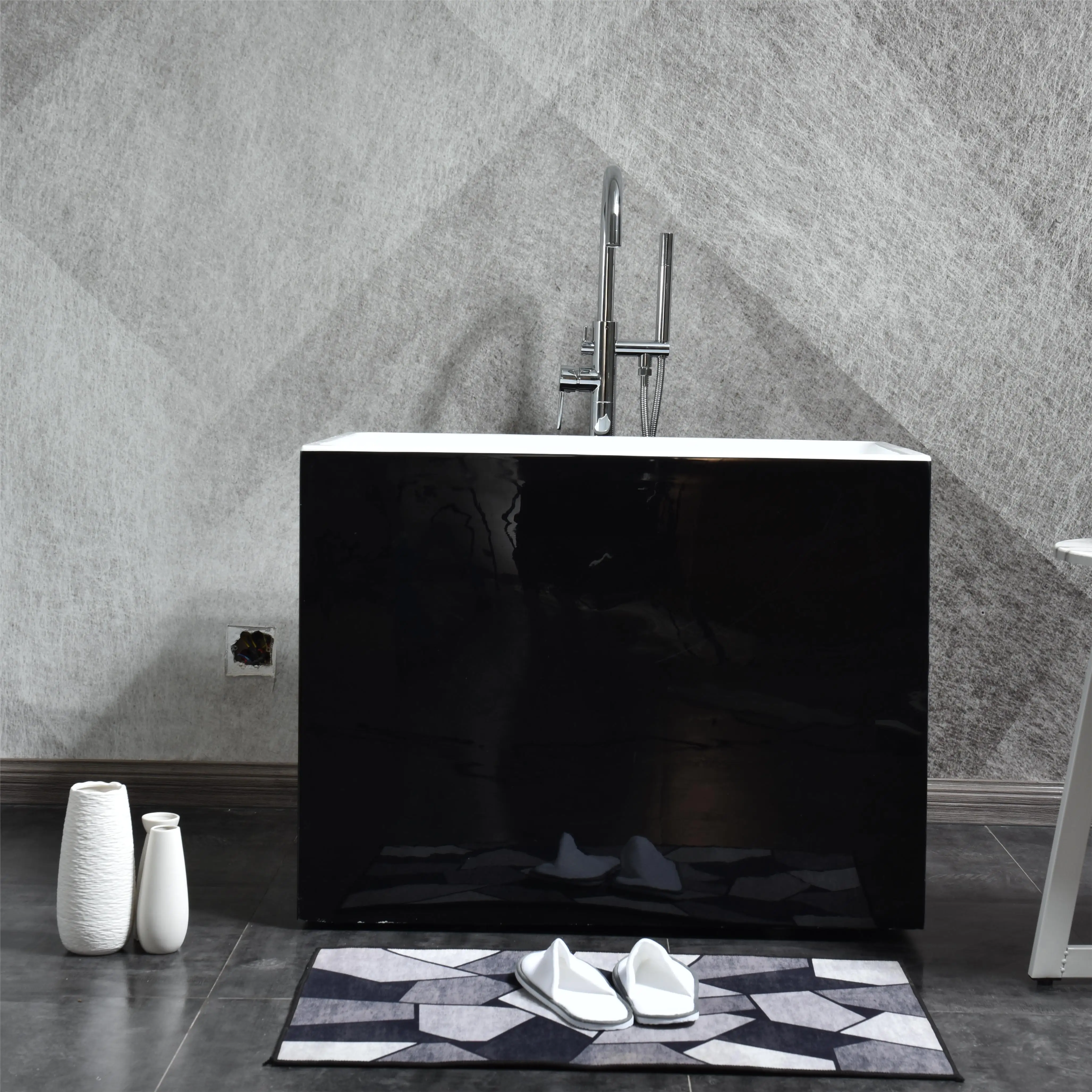 China Wholesale Freestanding Acrylic Black  Bath tub indoor Bathtubs  Deeping Soaking Baths