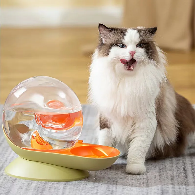 Cross border popular pet water dispenser without plug-in snails creative pet water bowls found on behalf of goods
