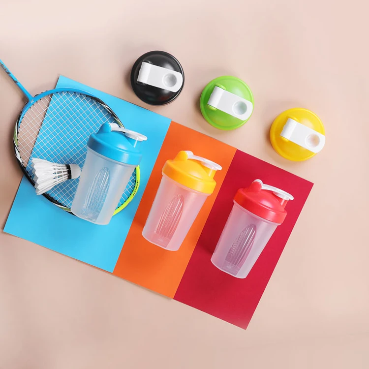 Wholesale 400ml High Quality BPA Free mini Protein Shakes cup with stainless steel wire whisk shaker ball